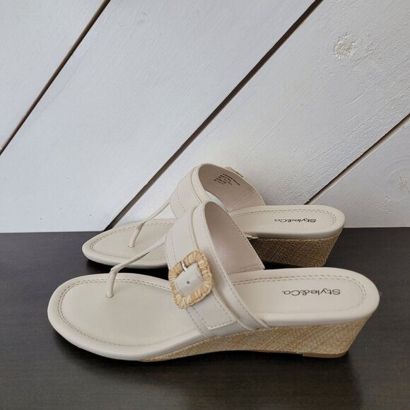 NEW Style & Co Women's 10 Ivory Raffia Wedge Sandals W/ Gold Buckle - Picture 2 of 6